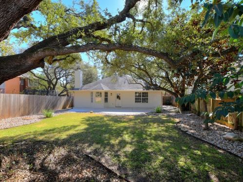 6412 Clay Allison Pass, Austin TX  78749-2700 exterior