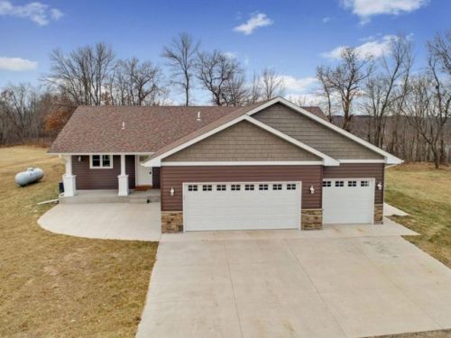 2892 337th Ln, Spectacle Lake, MN 55008-7966