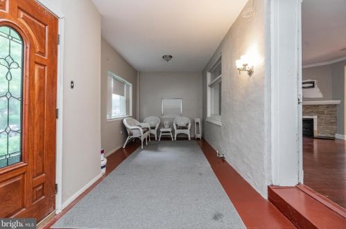 6608 13 St, Philadelphia PA  19147-0036 exterior