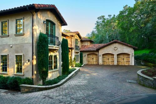 11860 Francemont Dr, Los Altos, CA 94022-4443