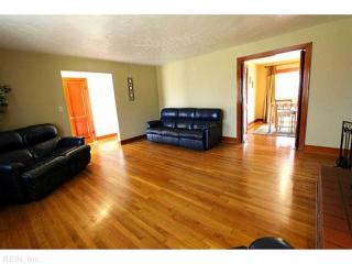 2115 Piedmont Ave, Portsmouth, VA 23704-5405