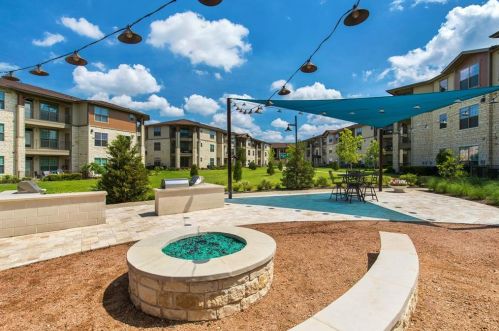 4221 Old Denton Rd, Carrollton TX 75010-0023 exterior