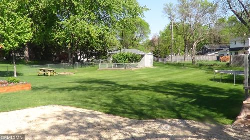 1951 Birch St, Saint Paul MN  55110-4218 exterior