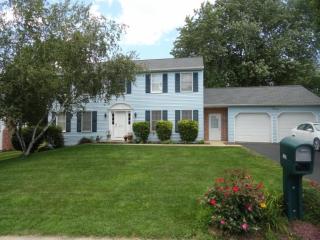 917 Jade Ave, Lancaster, PA 17601-1175