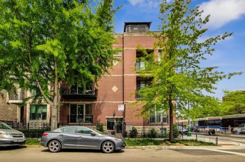 2000 Race Ave, Chicago, IL 60612-1578