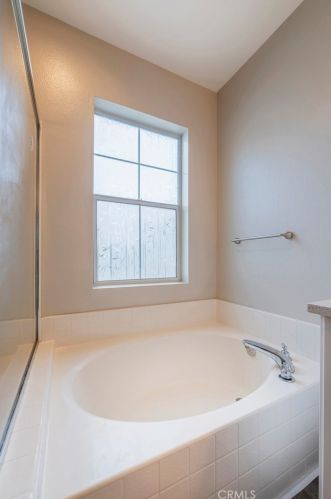2190 Cherrywood Ln, Anaheim CA  92804-2490 exterior