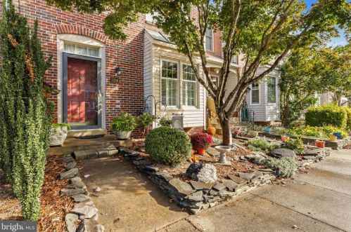 3294 Greco Ct, Woodbridge, VA 22192-1094