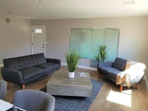 1906 Van Ness Ave, Santa Ana CA 92707-2638 exterior