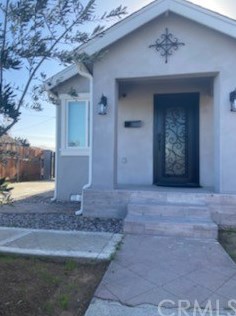 4460 Forest St, Riverside CA  92507-5618 exterior