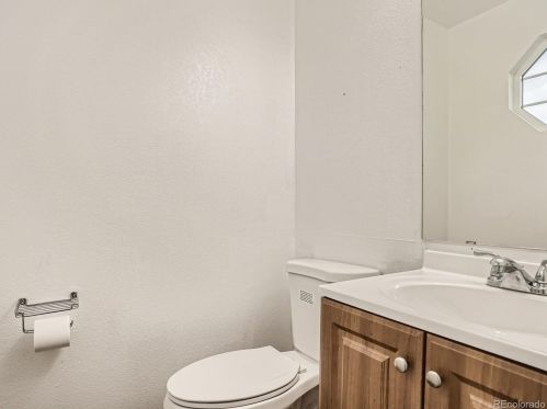 19542 42nd Ave, Denver CO  80249-6554 exterior