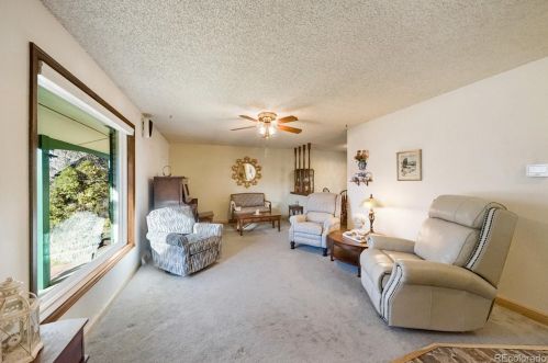 2530 Dawson Way, Aurora, CO 80014-2414