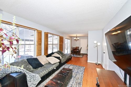 848 Naples Way, Aurora CO 80017-3170 exterior