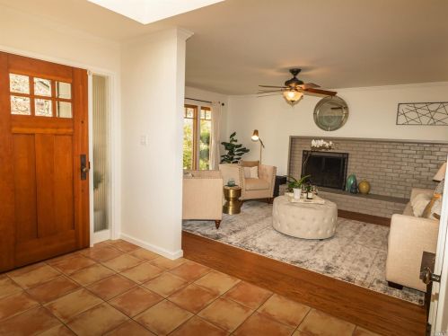 269 Center St, San Rafael, CA 94901-1719