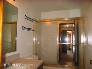 2389 Pilgrim Ave, Boise ID  83704 exterior