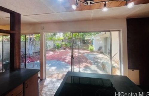 966 Koae St, Honolulu HI  96816-5005 exterior