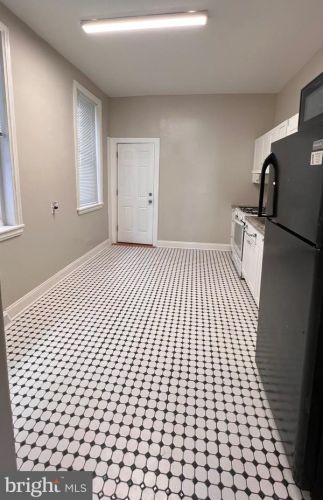 1819 Hancock St, Philadelphia PA  19122-2306 exterior