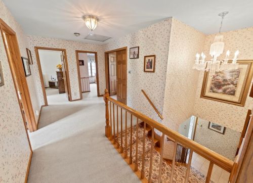 8815 Aintree Ln, Willowbrook IL  60527-8392 exterior