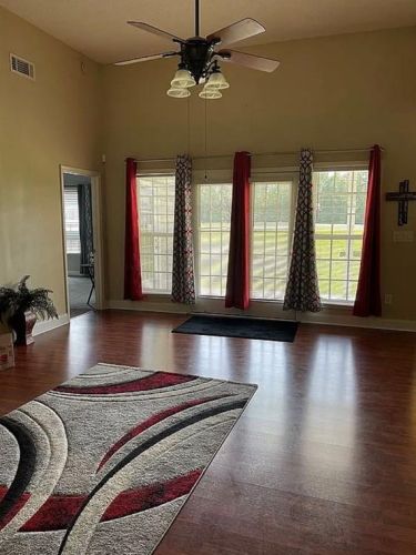 33 Earl North Rd, Newnan, GA 30263-6030