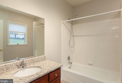 410 Wood End Ct, Charles Town WV  25414-5294 exterior