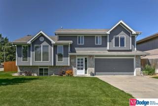 15306 Cedar View Dr, Bellevue, NE 68123-4167
