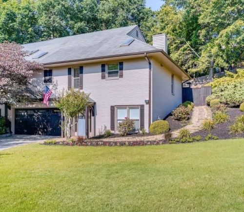 290 Halah Cir, Atlanta GA  30328-5241 exterior