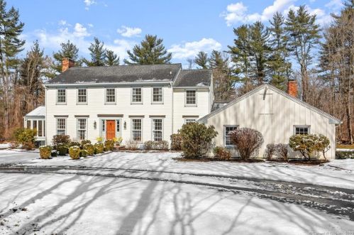 6 Old Huckleberry Rd, Wilton, CT 06897-2922
