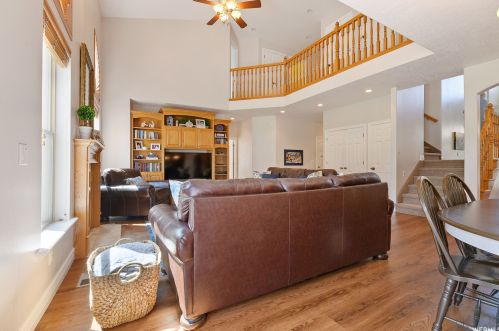 638 75, Lindon UT 84042-1336 exterior