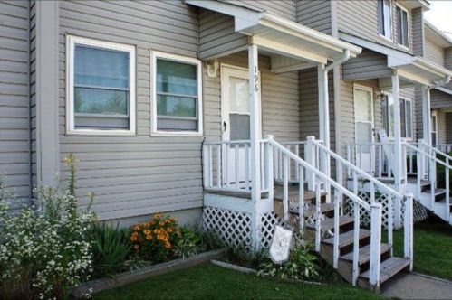 196 Creekside Ln, Boone, NC 28607-8944