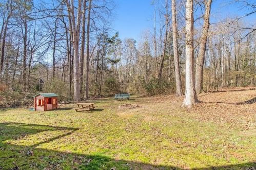 1472 Glynn Oaks Cir, Marietta, GA 30008-6869