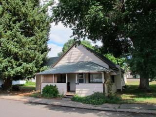 407 Delta Ave, Bowie CO  81428-8410 exterior