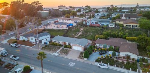 1615 Hilby Ave, Seaside, CA 93955-6104