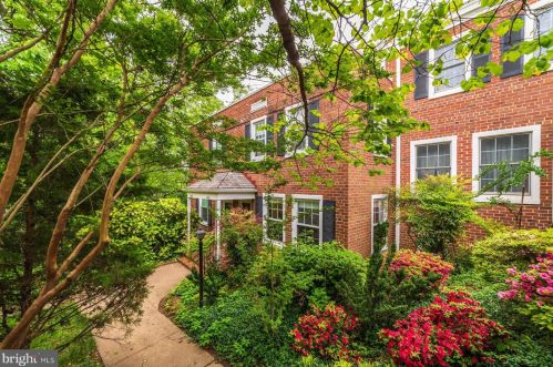 4616 31st Rd, Arlington, VA 22206-1602