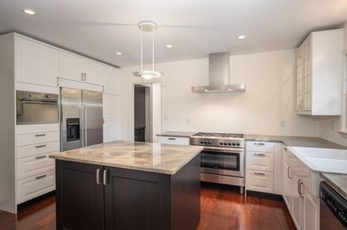 1150 Churchill Downs Rd, Atlanta GA  30319-1024 exterior