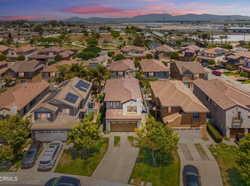 5334 Gibson Pl, Oxnard, CA 93033-9130