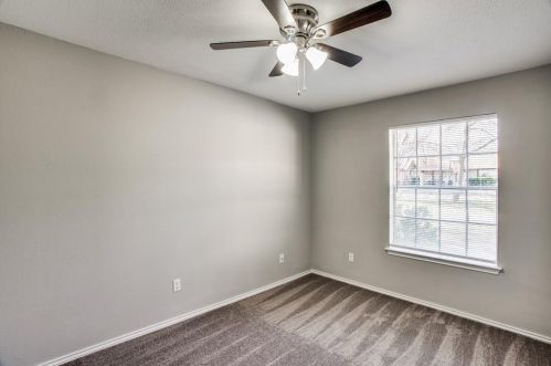 3912 Anewby Way, Fort Worth TX  76133-6860 exterior