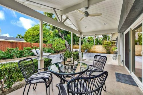 1208 Park Ln, Santa Ana CA  92706-1423 exterior