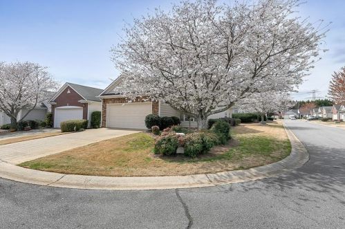 1418 Raven Rock Trl, Kennesaw, GA 30152-7695