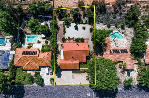 16355 Rancho Escondido Dr, Riverside CA  92506-5801 exterior