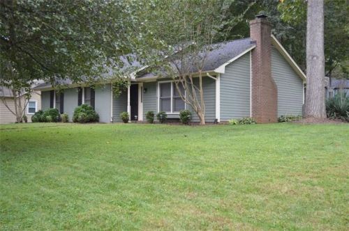 3007 Bardwell Rd, Greensboro, NC 27410-9429