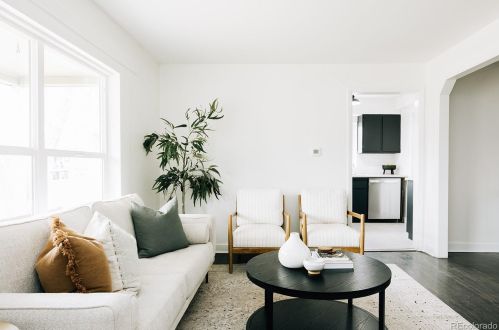 1295 Glencoe St, Denver, CO 80220-2558