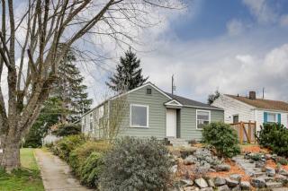7900 14th Ave, Seattle, WA 98106-2118