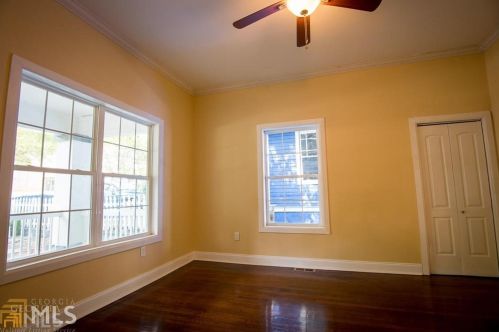 840 Dill Ave, Atlanta GA  30310-4247 exterior