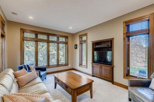 3826 Bridgewater Dr, Saint Paul MN  55123-2528 exterior