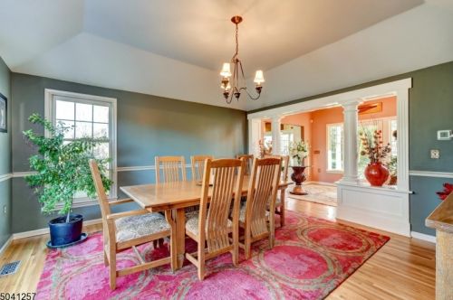 12 Viburnum Dr, Montgomery, NJ 08558-1430