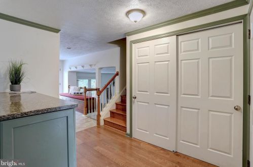 6426 White Peach Pl, Columbia, MD 21045-4472