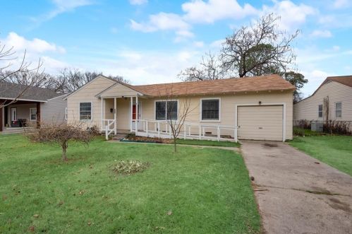 313 Sandra Dr, Irving TX  75060-2835 exterior