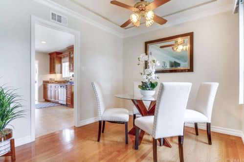 1527 Riviera Dr, Santa Ana CA 92706-1850 exterior