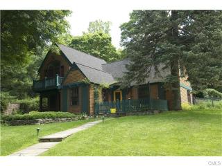 6 Old Kings Hwy, Norwalk, CT 06850-1129