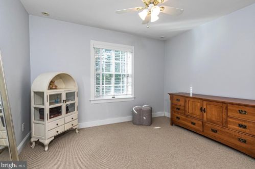 10 Alta Vista Dr, Princeton NJ  08540-7406 exterior