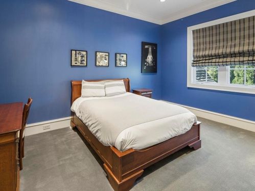 5540 Lake Island Dr, Atlanta GA  30327-4832 exterior